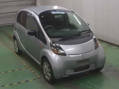 Mitsubishi I