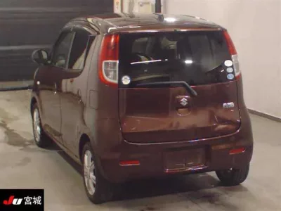 Suzuki MRWAGON