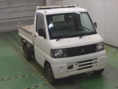 Mitsubishi MINICAB TRUCK