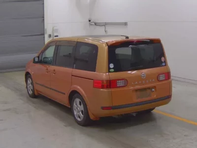 Nissan LAFESTA