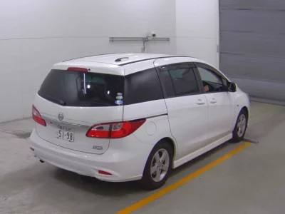 Nissan LAFESTA