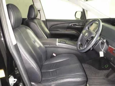 Toyota ESTIMA HYBRID