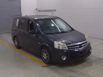 Nissan LAFESTA