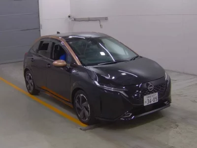 Nissan AURA