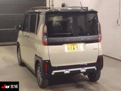 Mitsubishi DELICA MINI