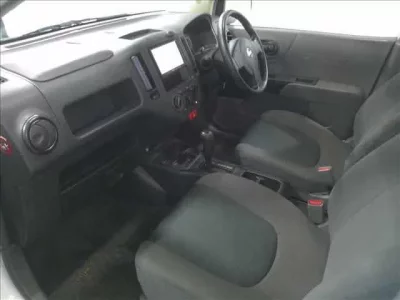 Nissan AD