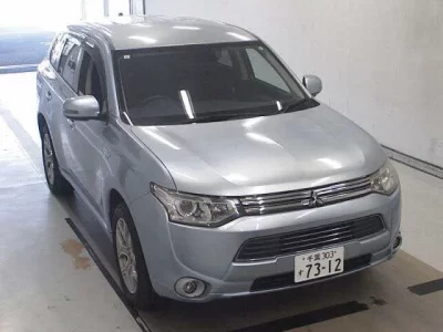 Mitsubishi OUTLANDER PHEV