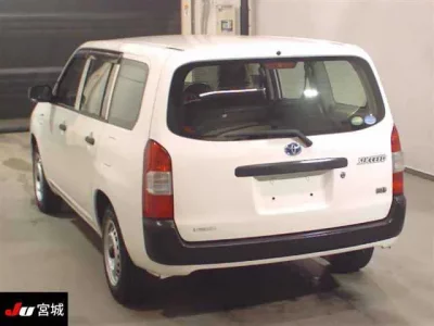 Toyota SUCCEED