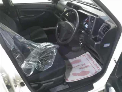 Toyota SUCCEED