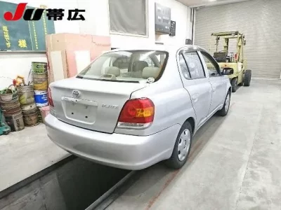 Toyota PLATZ