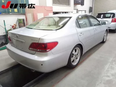 Toyota WINDOM