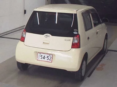 Daihatsu Esse
