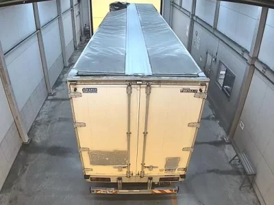 Isuzu TRUCK
