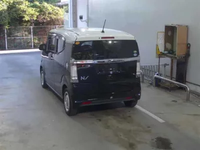 Honda N BOX SLASH