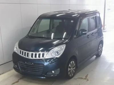 Mitsubishi DELICA D2