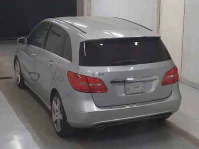 Mercedes-Benz B CLASS