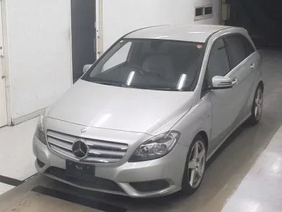 Mercedes-Benz B CLASS