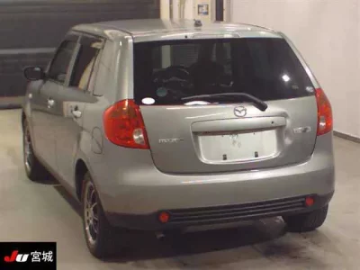 Mazda VERISA