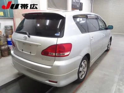 Toyota IPSUM