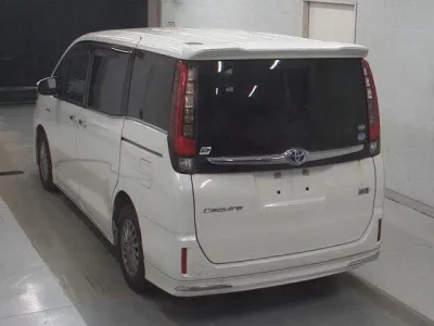 Toyota ESQUIRE
