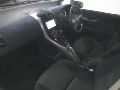 Toyota BLADE