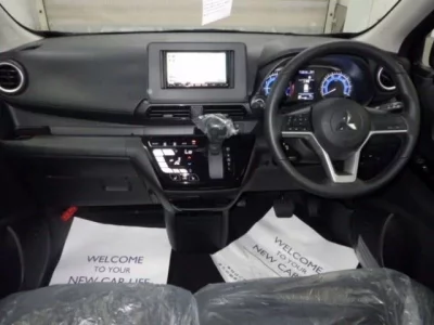 Mitsubishi EK X
