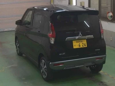 Mitsubishi EK X