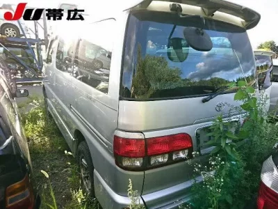 Toyota HIACE REGIUS