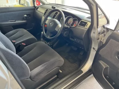 Nissan TIIDA LATIO