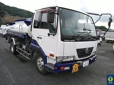 Nissan CONDOR