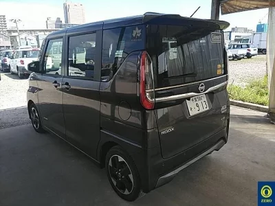 Nissan ROOX