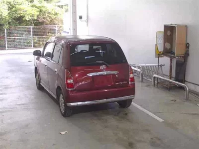 Daihatsu MIRA
