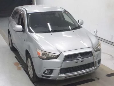 Mitsubishi RVR