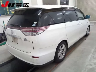 Toyota ESTIMA HYBRID