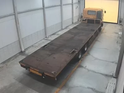 Isuzu TRUCK