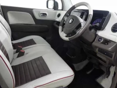 Suzuki MRWAGON