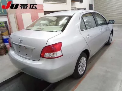 Toyota BELTA