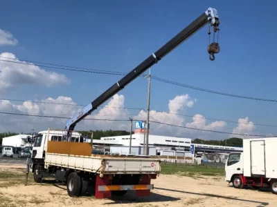 Nissan CONDOR