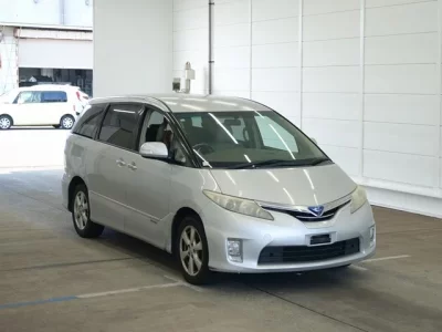 Toyota ESTIMA HYBRID