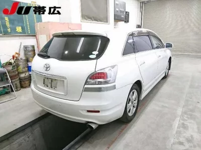 Toyota MARK X ZIO