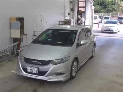 Honda INSIGHT