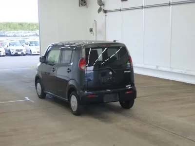 Suzuki MRWAGON