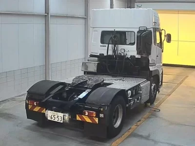 Nissan UD SERIES