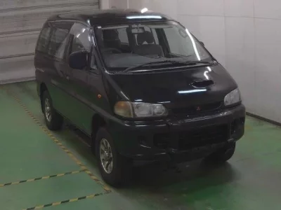 Mitsubishi DELICA