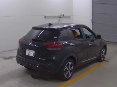 Nissan KIX