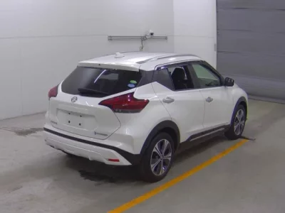 Nissan KIX