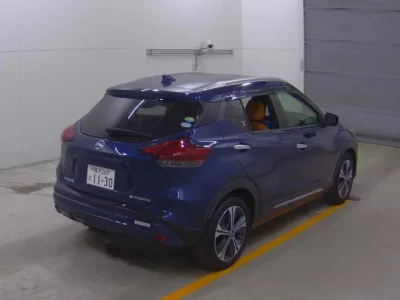 Nissan KIX