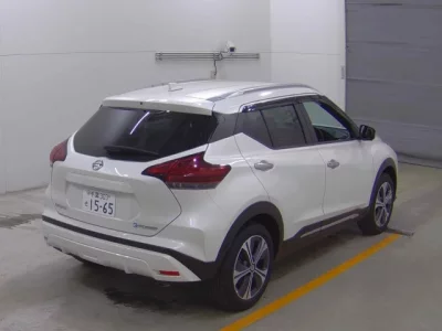 Nissan KIX