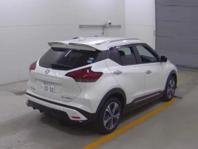 Nissan KIX