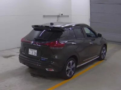 Nissan KIX